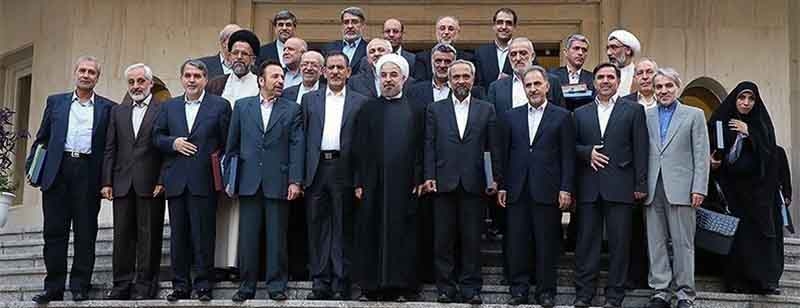 گلایه‌هایی از رفتارهای هیجانی دولتمردان/ ماجرای "یافتم یافتم" آمارهای اقتصادی