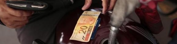 تثبیت بهای نفت پس از دو روز افزایش