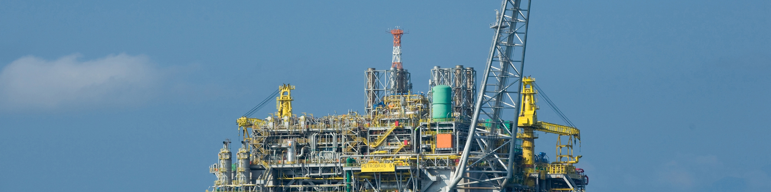 ۵ عاملی که نفت را ارزان کرد