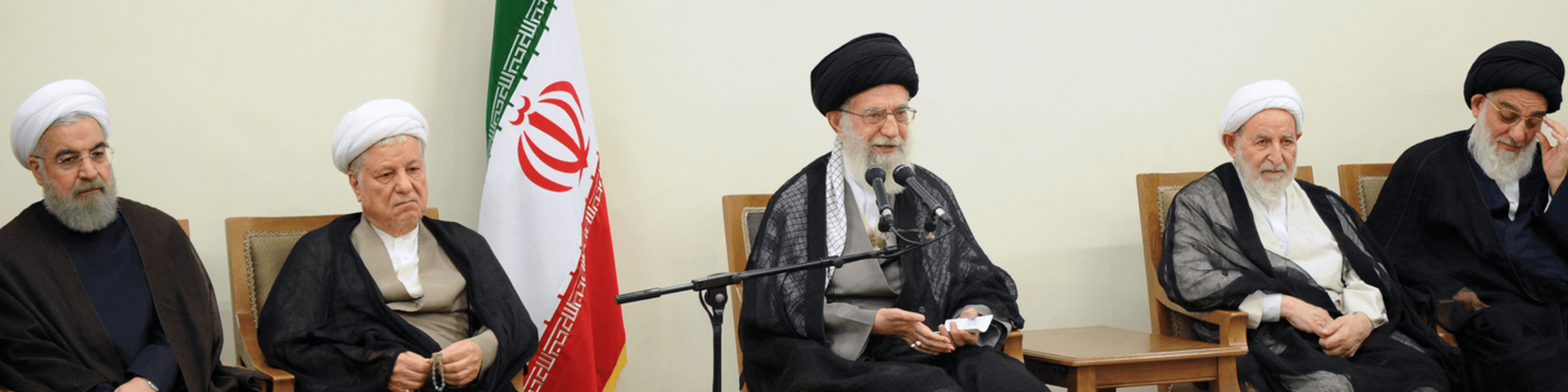 رهبر معظم انقلاب: آمریکا تکلیف برداشتن تحریم‌ها را مشخص کند