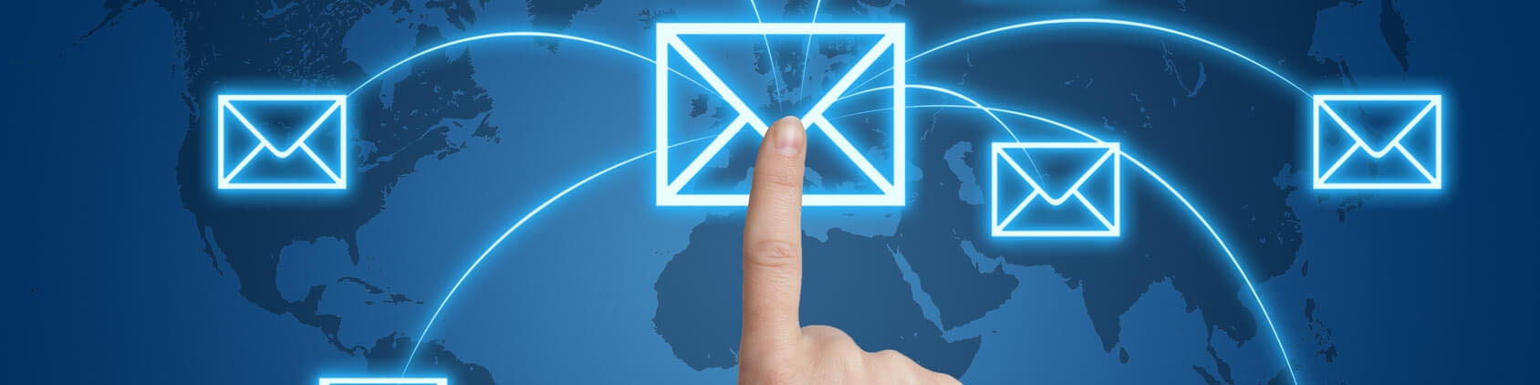 7 دلیل برای اینکه هرگز نباید ایمیل خود را اول صبح چک کنید