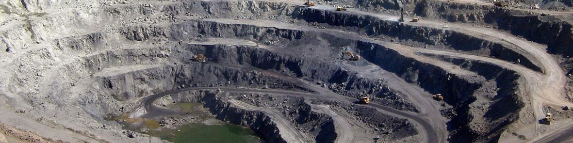 شروع متزلزل سنگ آهن و فولاد جهانی در ماه ژوئن