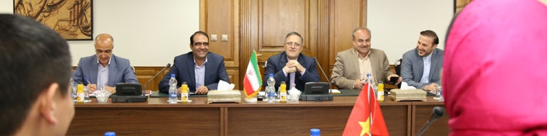 برگزاری اولین جلسه کمیته مشترک بانکی ایران و ویتنام / افق روابط بانکی طرفین روشن ارزیابی شد