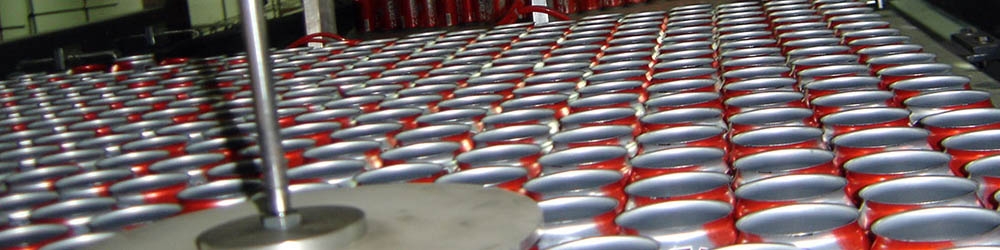 توضیح معاون وزیر صنعت درباره نوشیدنی‌های خارجی در بازار/ "کوکا" همه جا یک طعم دارد