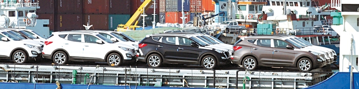 واردات ۱۰۰ میلیون دلاری خودرو توسط خودروسازان!