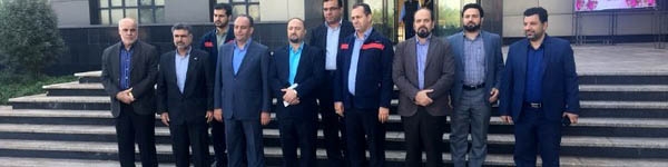 معاون وزیر کار: عدم واگذاری و تجمیع سهام فولاد اکسین پیگیری می‌شود