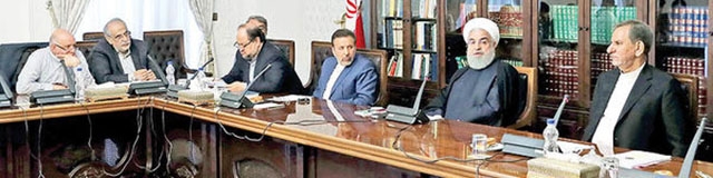 پاسخ به ۱۲ پرسش ارزی در مورد چگونگی اجرای طرح دلار ۴۲۰۰ تومانی