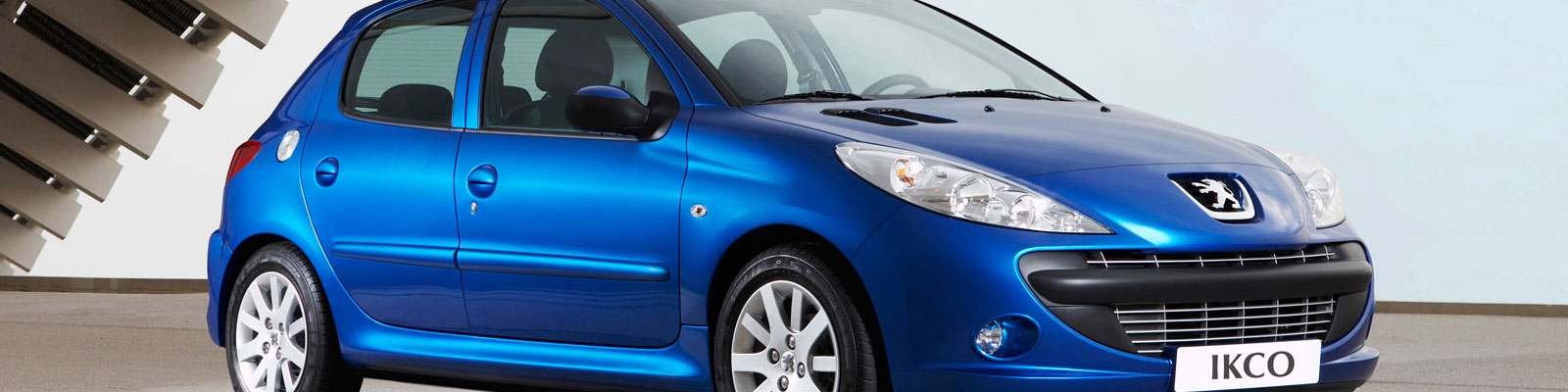 قیمت 17 مرداد خودرو / پژو ۲۰۷ اتوماتیک ۳ میلیون تومان ارزان شد