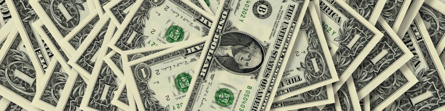 نرخ معقول دلار نباید از ۷۰۰۰ تومان عبور کند