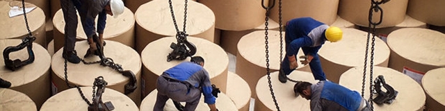 بیشتر واردکنندگان رسمی کاغذ حتی یک دلار ۴۲۰۰ تومانی نگرفتند