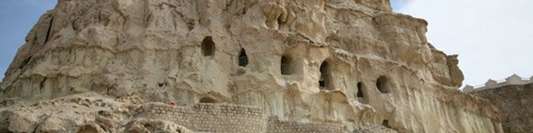 غار خوربَس، از جاذبه طبیعی قشم