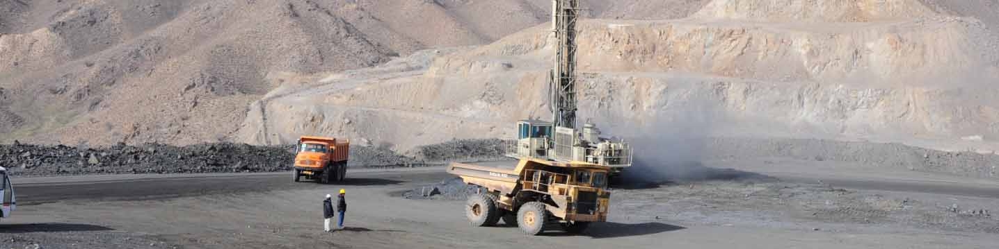 صادرات سنگ آهن با وجود نیاز داخلی/ لزوم تقویت صنایع معدنی