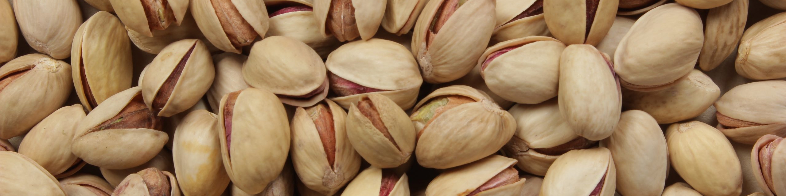 پسته فندقی ۵۰ هزار تومان ارزان شد