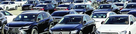 متقاضیان خودروهای وارداتی ۲۱ اسفندماه تعیین تکلیف می‌شوند