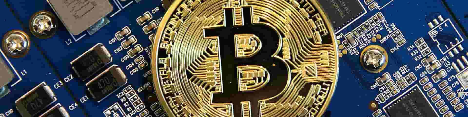 قیمت بیت کوین در آستانه یک انفجار بزرگ