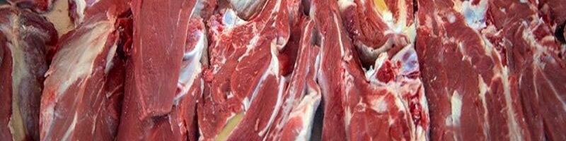 کاهش ۱۸ درصدی عرضه گوشت قرمز در کشتارگاه‌های رسمی