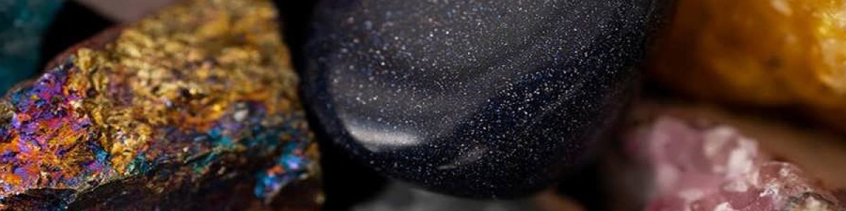 تامین زنجیره اکتشاف تا تجارت گوهر سنگ‌ها/ تاکید بر توسعه بازار سنگ‌های قیمتی