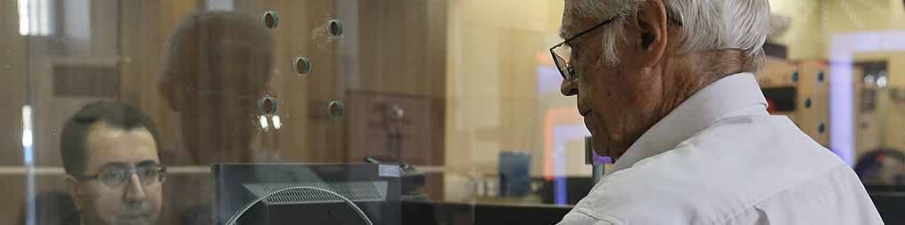 جزییات صدور احکام و افزایش حقوق بازنشستگان در سال ۱۴۰۳/ مبنای قانونی «سبد معیشت» است/ مدیرعامل تامین اجتماعی چه قولی داد؟