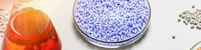 عقبگرد قیمت‌های پایه پتروشیمیایی در بازار داخلی