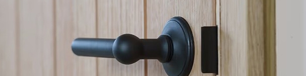 بهترین فروشگاه آنلاین دستگیره درب چوبی