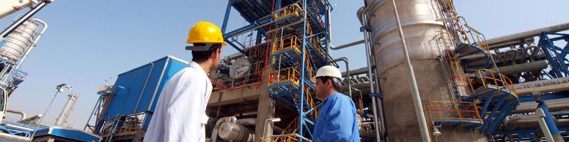 تحریم پتروشیمی توسط آمریکا معیشت هزاران کارگر را هدف گرفته است