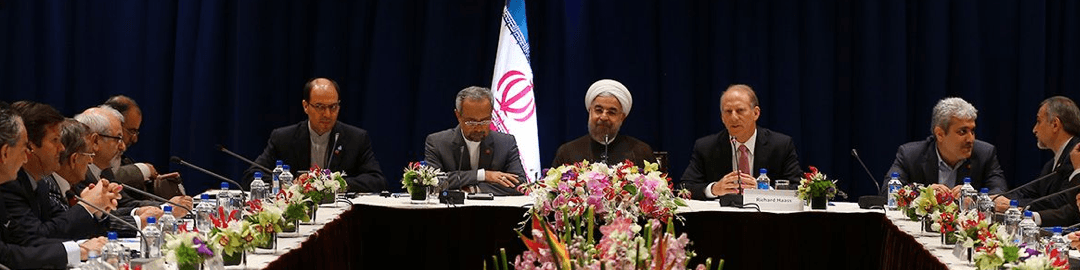 مشکلات ایران و آمریکا صرفا با دست دادن روسای جمهور حل نمی‌شود