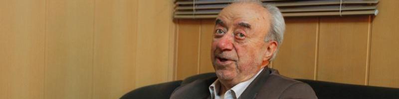 رشد نرخ دلار به مصلحت نیست