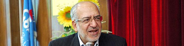 چشم‌انداز صنعت و معدن در سال 94 "با‌رفع تحریم‌ها بزرگ‌ترین گره‌تولید باز‌می‌شود"