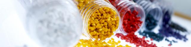 قیمت پایه‌ی محصولات پتروشیمیایی در دو ﻫﻔﺘﻪ ﻣﻨﺘﻬﻲ به دوشنبه 94/6/16