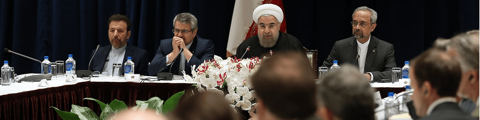 روحانی: مشکلات ایران و آمریکا با دست دادن حل نمی شود / نگرش ها و عملکردها باید عوض شوند