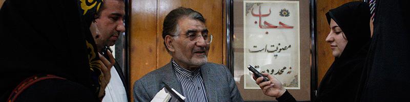 ٢٠٠٠ صفحه مطالعه برای جایگزینی امارات