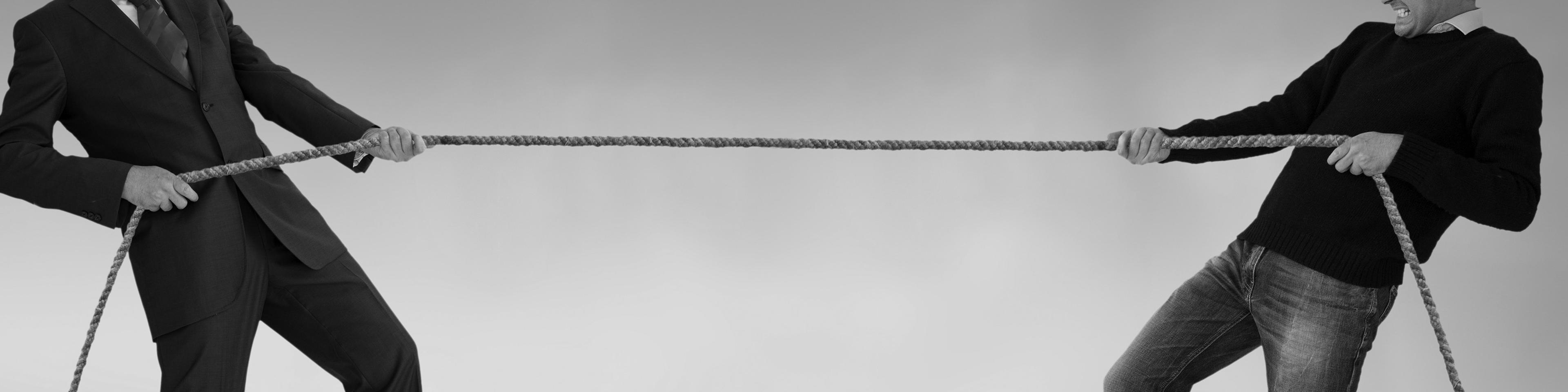 دوگزینه‌ای اندیشیدن؛ عامل تعارض در محیط کار