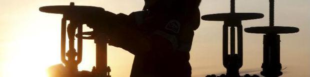 عربستان کاهش تولید نفتش را به فریز نفتی ایران مشروط کرد