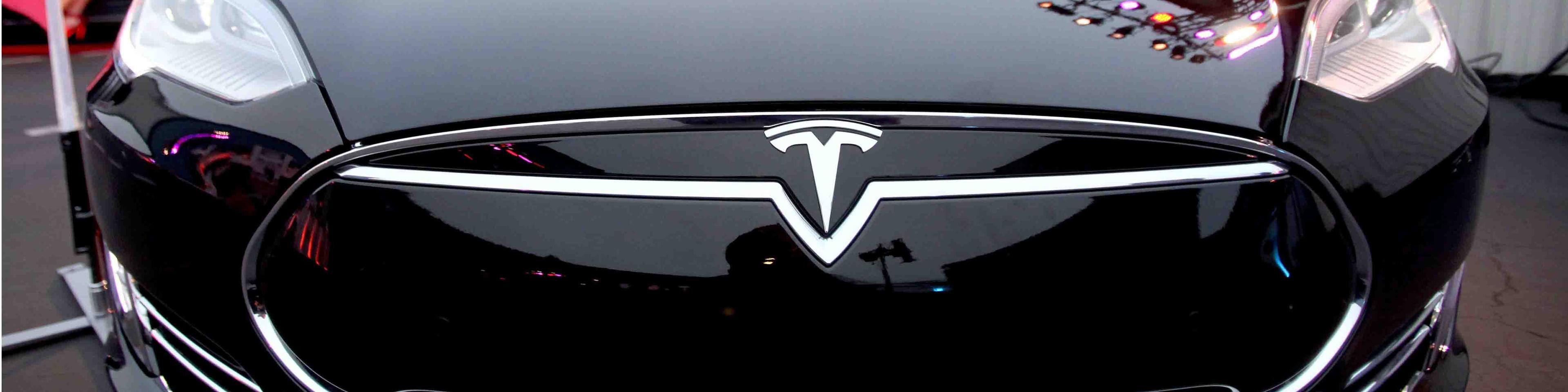 تحول در صنعت خودرو با رهبری نوآورانه تسلا