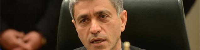 طیب‌نیا: از وضعیت معاش مردم راضی نیستیم