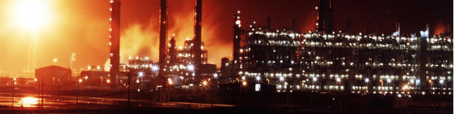 مجموع تولید محصولات پتروشیمی ایران امسال به مرز 59 میلیون تن می‌رسد