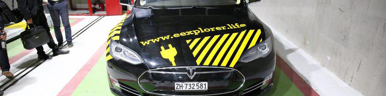 اولین خودرو تسلا توسط یک زوج جهانگرد سوئیسی وارد ایران شد