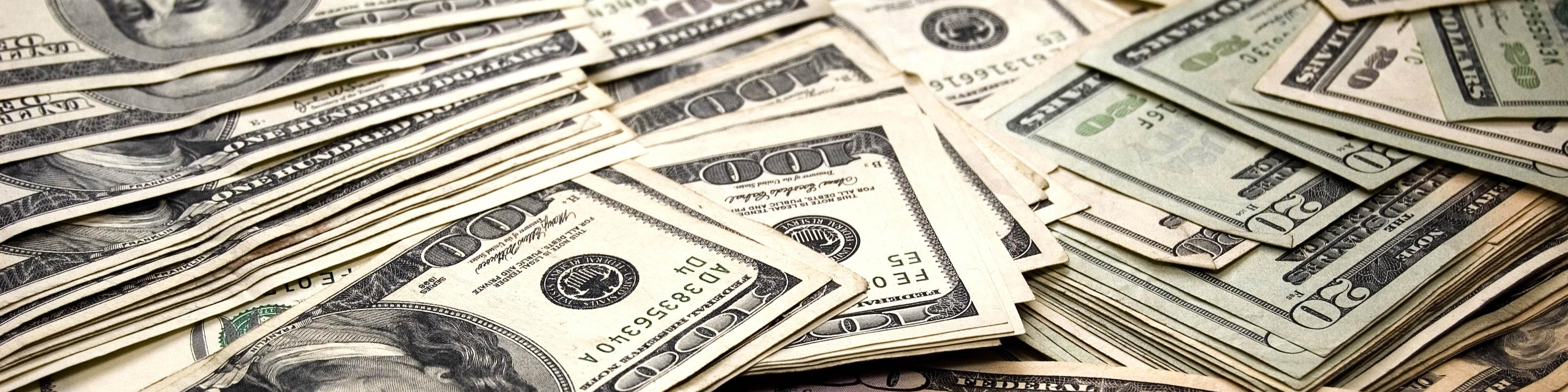 بانک‌های قطری سود سپرده‌های دلاری را بالا بردند