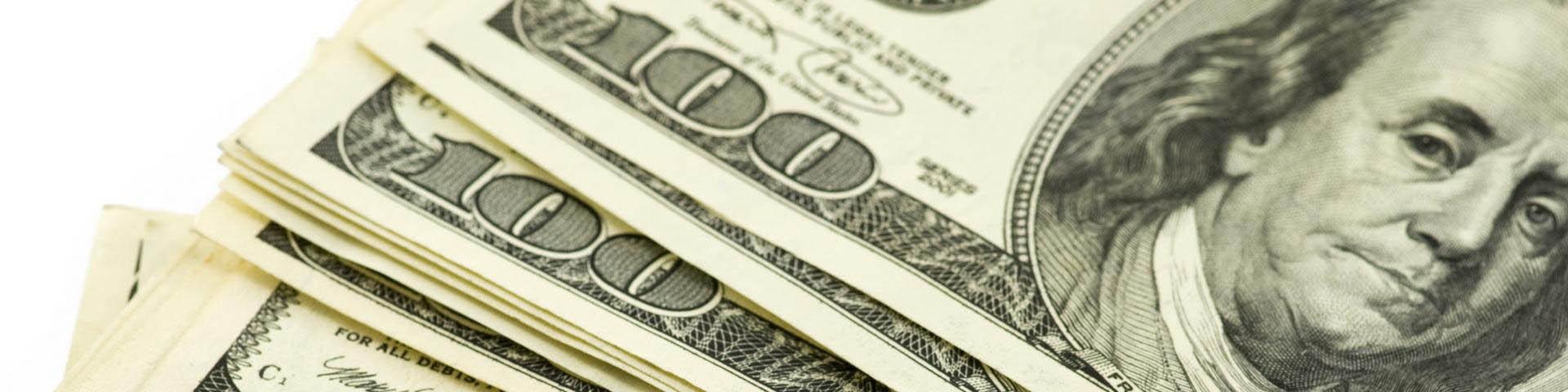 آیا دلار در بازارهاى جهانى در حال سقوط است؟