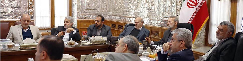 لاریجانی: ضرورت هماهنگی وزارتخانه‌های نیرو و کشاورزی برای حل معضل دریاچه ارومیه