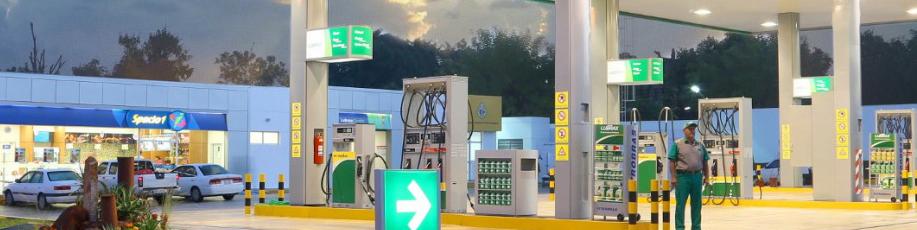 رشد ۵۰ درصدی قیمت بنزین، بالانس اقتصادی مردم را بهم می‌زند/ پیشنهاد افزایش ۱۰ درصدی