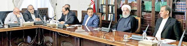 پاسخ به ۱۲ پرسش ارزی در مورد چگونگی اجرای طرح دلار ۴۲۰۰ تومانی