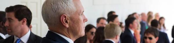 انتقال تصمیم ترامپ به کنگره آمریکا توسط مایک پنس