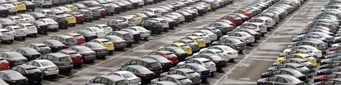 خودروسازان قصد دارند خودرو را با قیمت دلار روز به مردم بفروشند