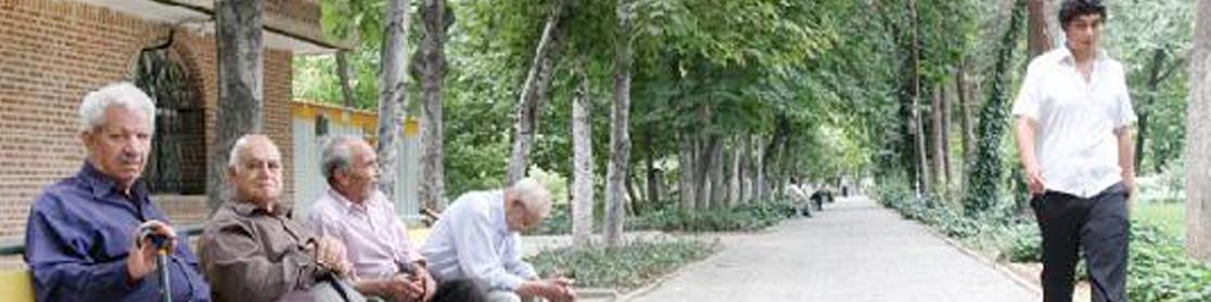 لزوم توزیع سبد کالای اساسی برای کارگران و بازنشستگان