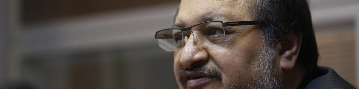 وزیر صنعت: بی ثباتی بازار ارز رفع می شود