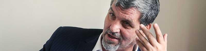 زمان مناسبی برای طرح سوال از رئیس جمهوری نیست