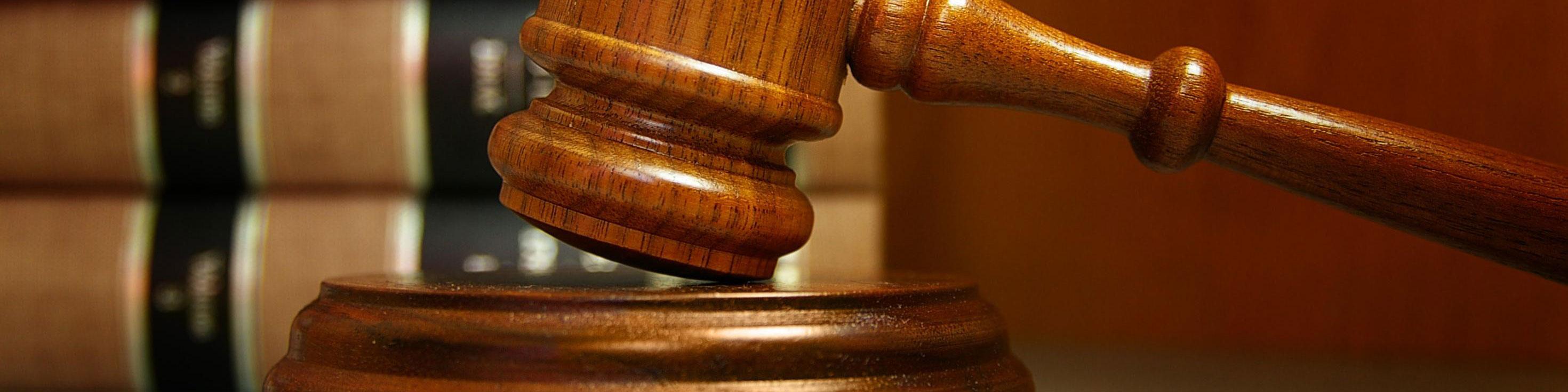 محاکمه سه متهم اخلالگر در نظام اقتصادی