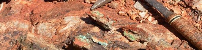 در بازارهای جهانی قیمت هر تن سنگ آهن به بیش از ۱۰۰ دلار رسید