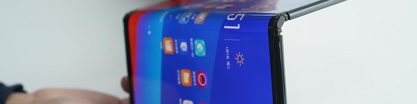 آغاز عرضه گوشی دو هزار و ۴۰۰ دلاری!